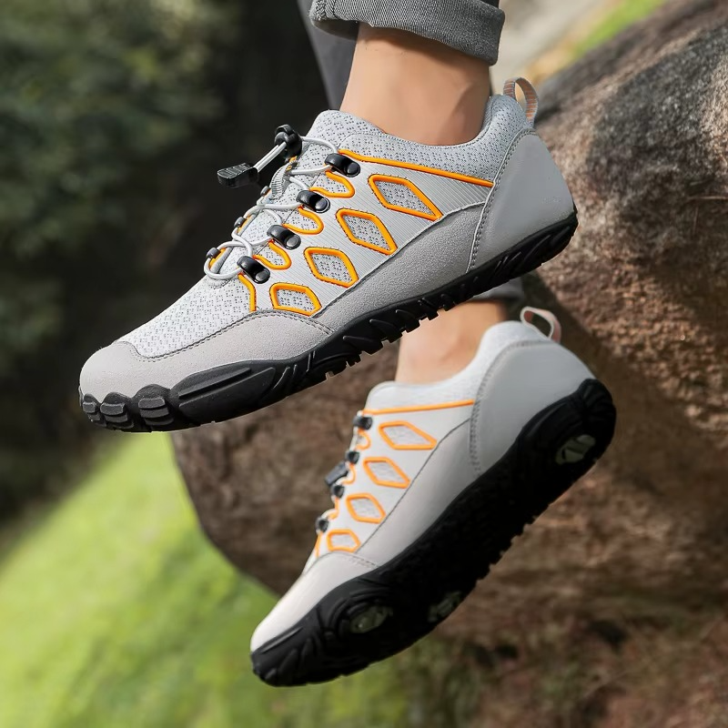 Bronoir™ HikeStep Grounding Barefoot Shoes with Copper