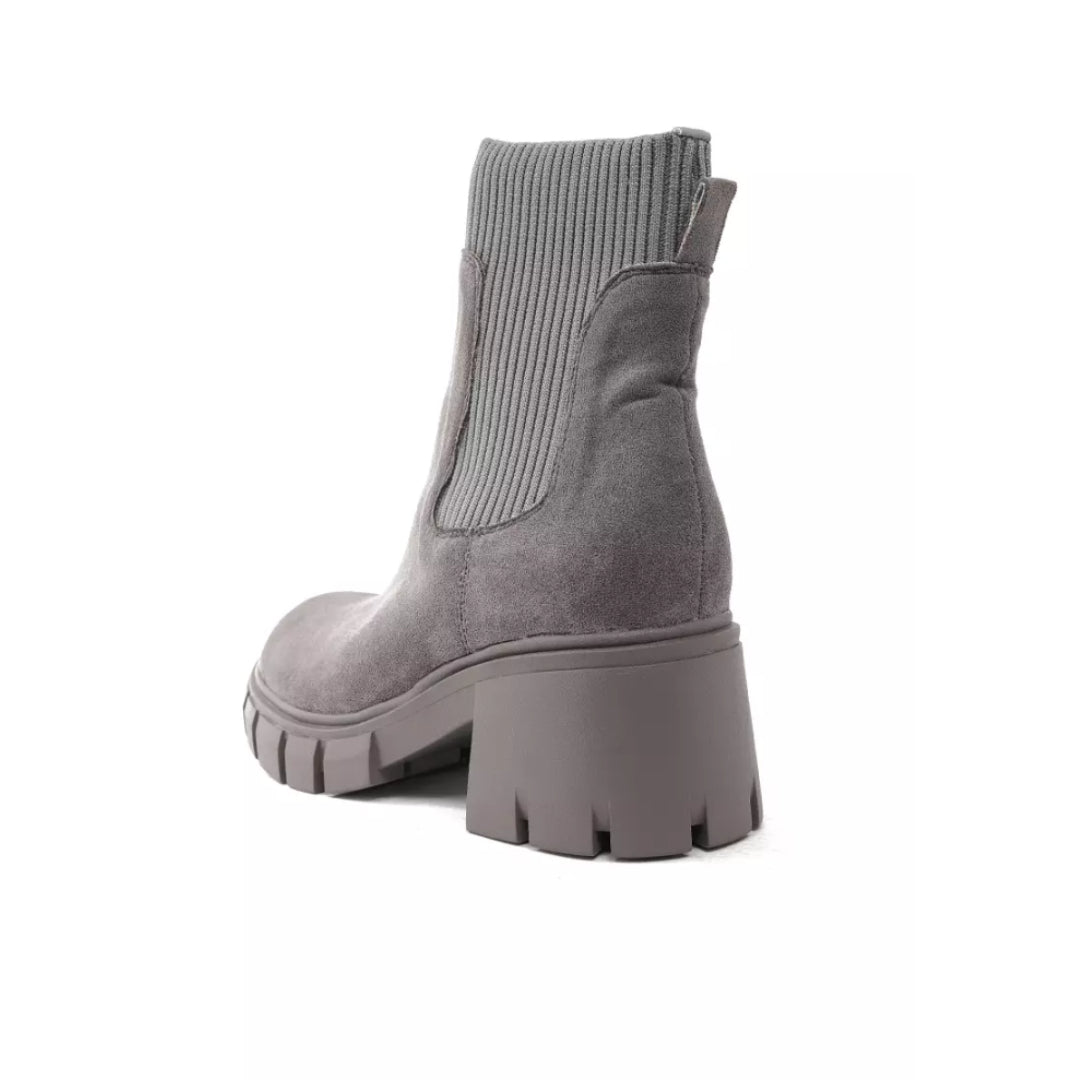 Bronoir Urban Stride Boots