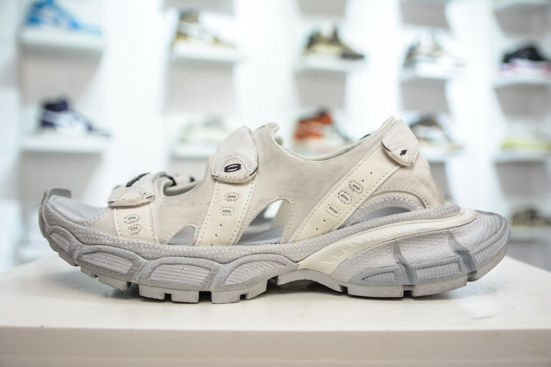 Bronoir™ Serastra – Lightweight & Arch-Supportive Walking Sandals