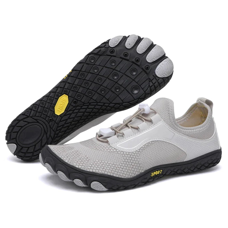 Light & breathable minimalist shoes ideal for outdoor & indoor activities!